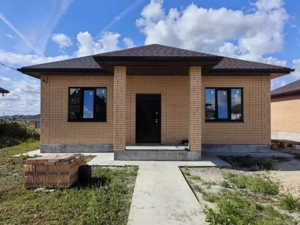 Дом в Белгородская область, Старый Оскол ул. Заповедная, 9 (140 м) - Фото 1