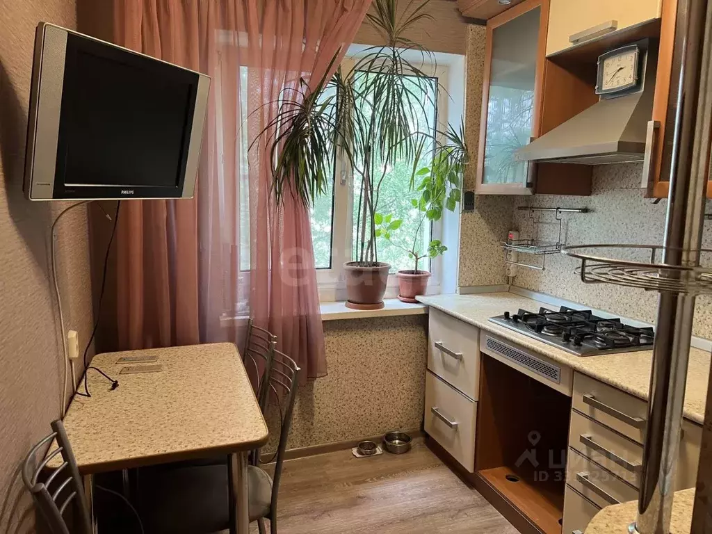 2-к кв. Коми, Сыктывкар Карьерная ул., 3 (44.6 м) - Фото 1