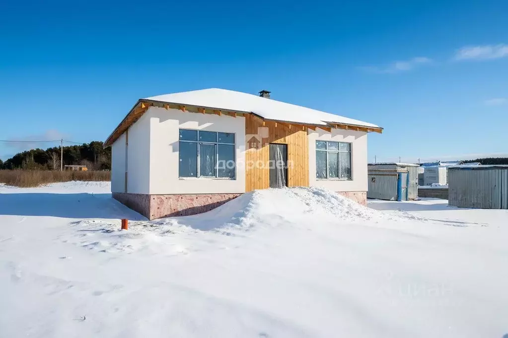 Коттедж в Свердловская область, Сысертский муниципальный округ, с. ... - Фото 1