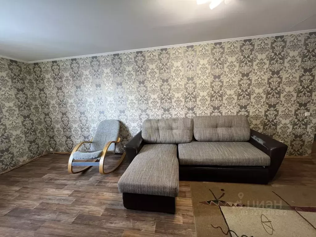 3-к кв. Тюменская область, Тюмень ул. Максима Горького, 55 (80.8 м) - Фото 2