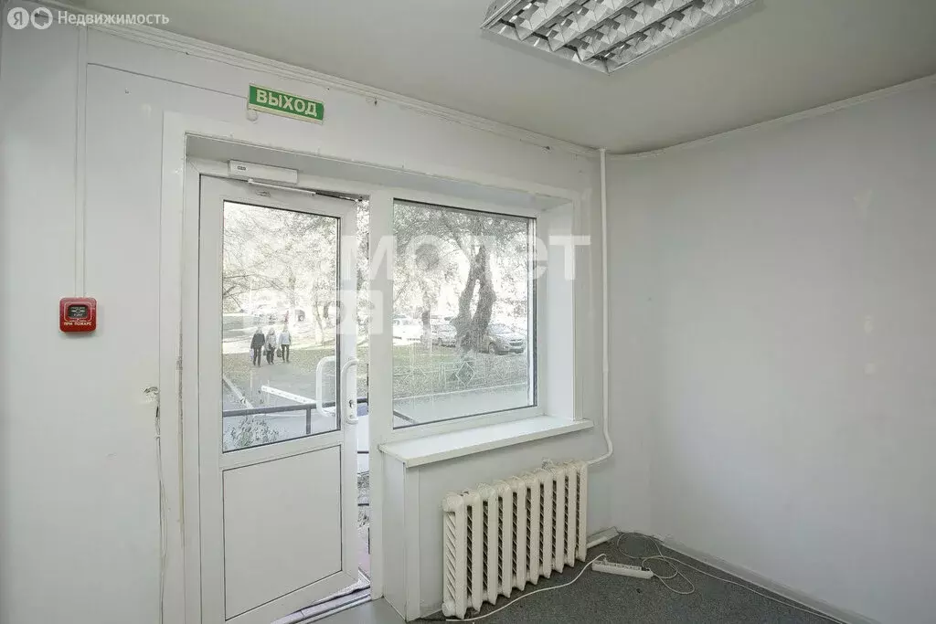 3-комнатная квартира: Кемерово, улица Васильева, 11 (46.3 м) - Фото 0