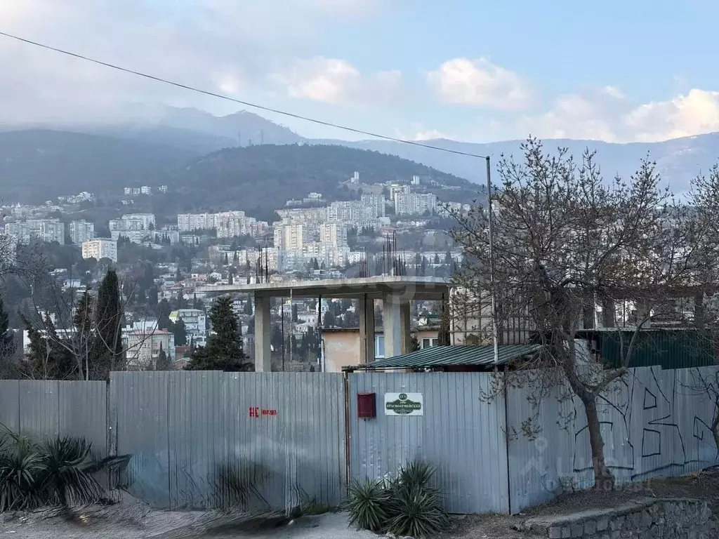 Дом в Крым, Ялта ул. Красноармейская, 19А (600 м) - Фото 1