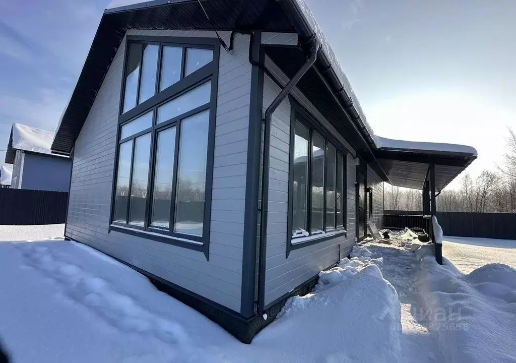 Дом в Иркутская область, Иркутский муниципальный округ, д. Столбова ... - Фото 1