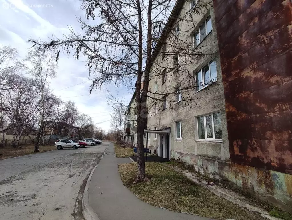 3-комнатная квартира: Елизово, Звёздная улица, 8 (57.1 м) - Фото 1