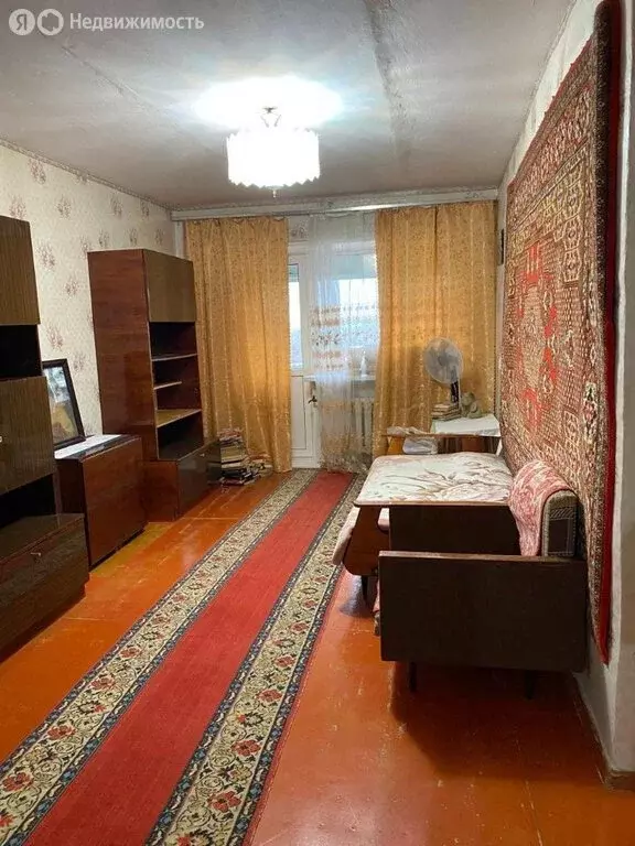 3-комнатная квартира: Цимлянск, улица Ватутина, 11А (60 м) - Фото 1