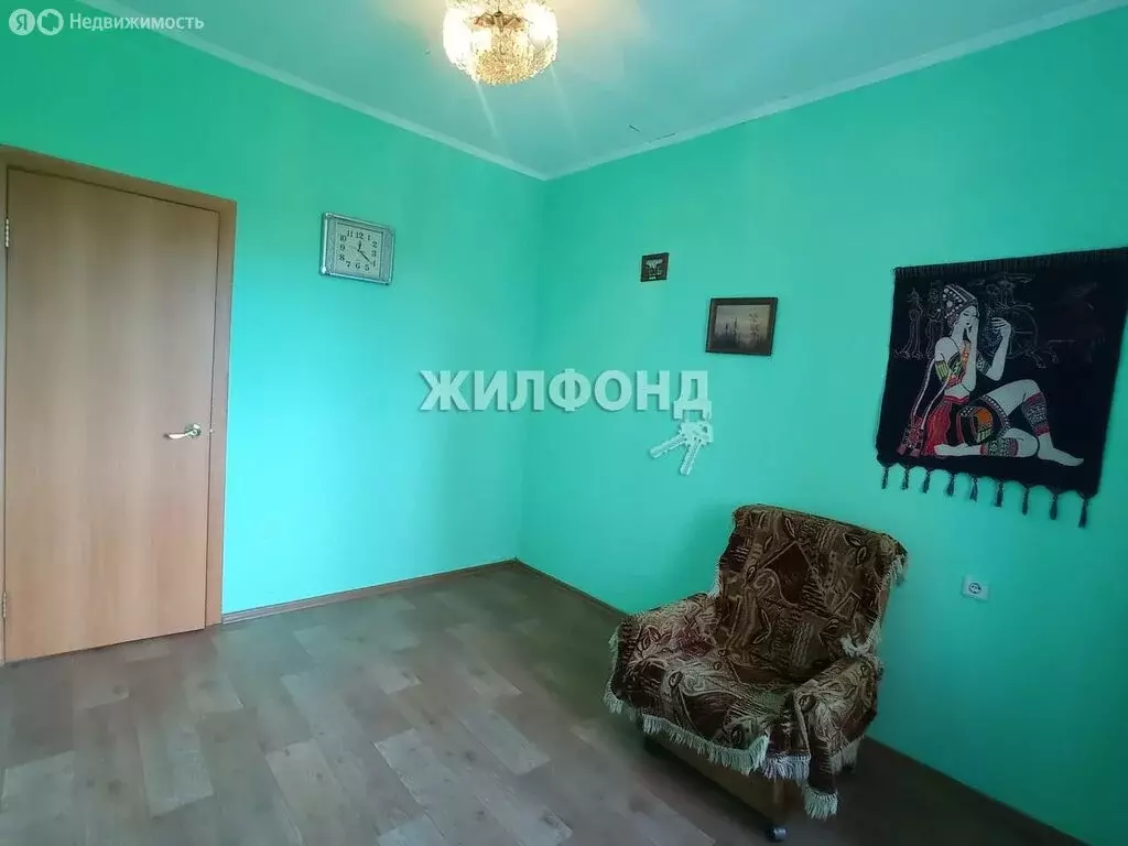 4-комнатная квартира: Кызыл, улица Кочетова, 55/1 (71.8 м) - Фото 0