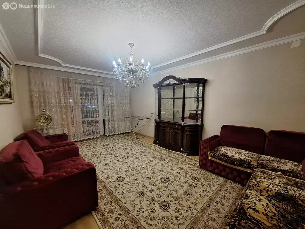 3-комнатная квартира: Владикавказ, Весенняя улица, 15к7 (101.7 м) - Фото 1