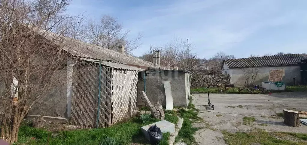 Дом в Крым, Черноморское пгт ул. Южная, 10 (62 м) - Фото 1