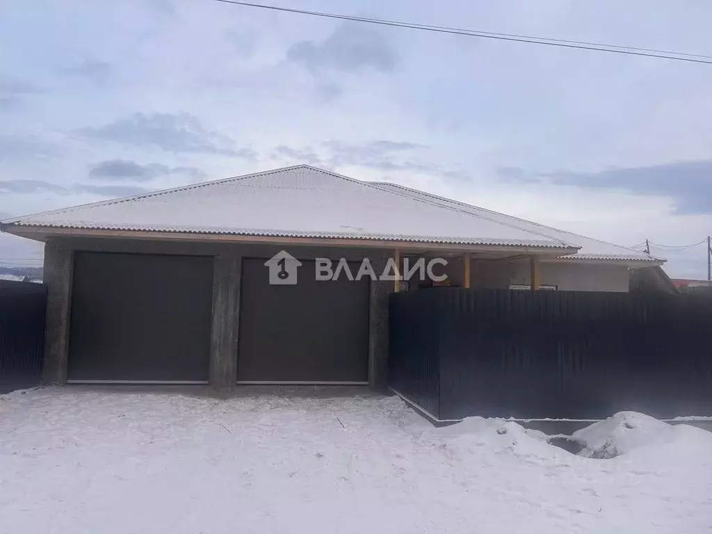 Дом в Бурятия, Тарбагатайский район, Саянтуйское с/пос, с. Нижний ... - Фото 1