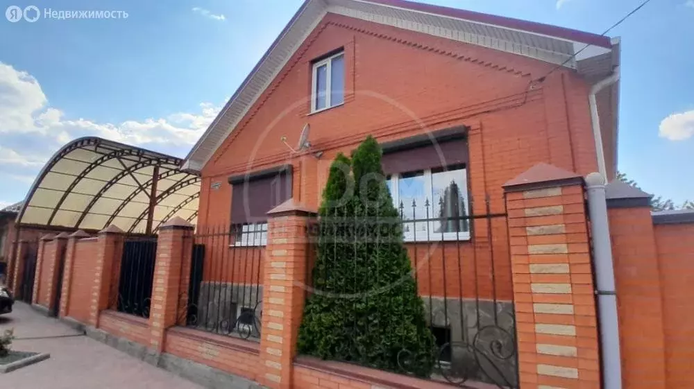 Дом в Батайск, Революционная улица, 21 (256 м) - Фото 1