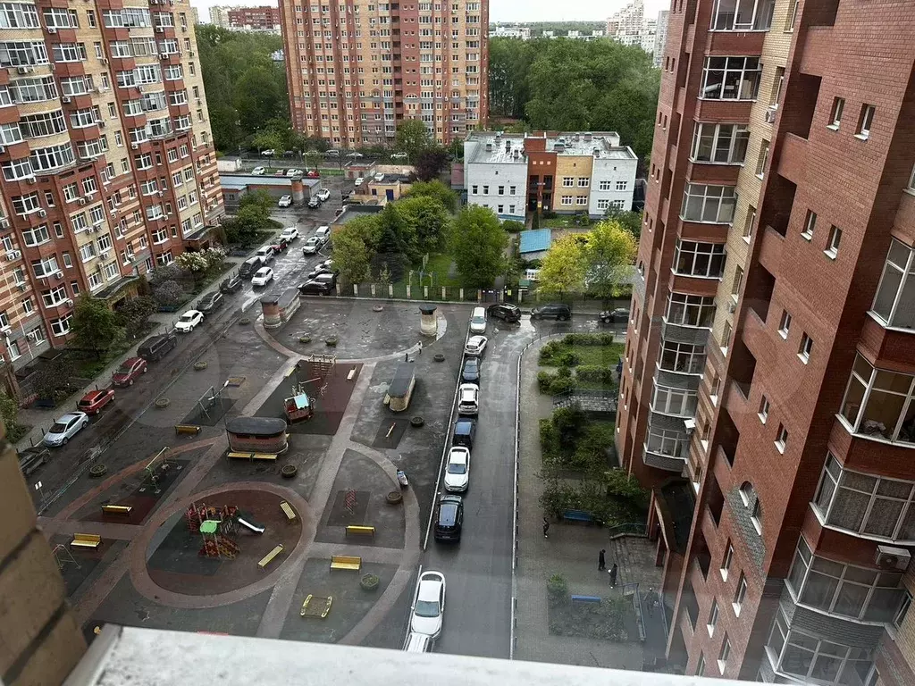 2-к. квартира, 70 м, 10/18 эт. - Фото 1