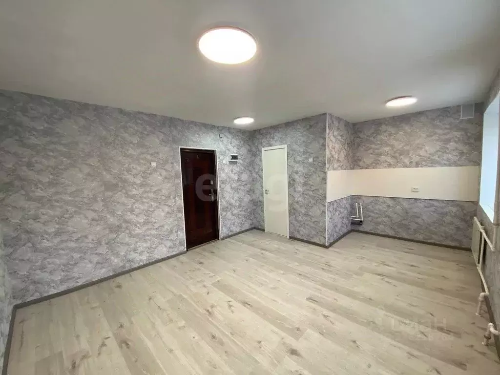 Офис в Свердловская область, Нижний Тагил Полярная ул., 4 (21 м) - Фото 1