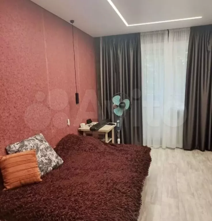 Комната 18,1 м в 3-к., 5/5 эт. - Фото 0