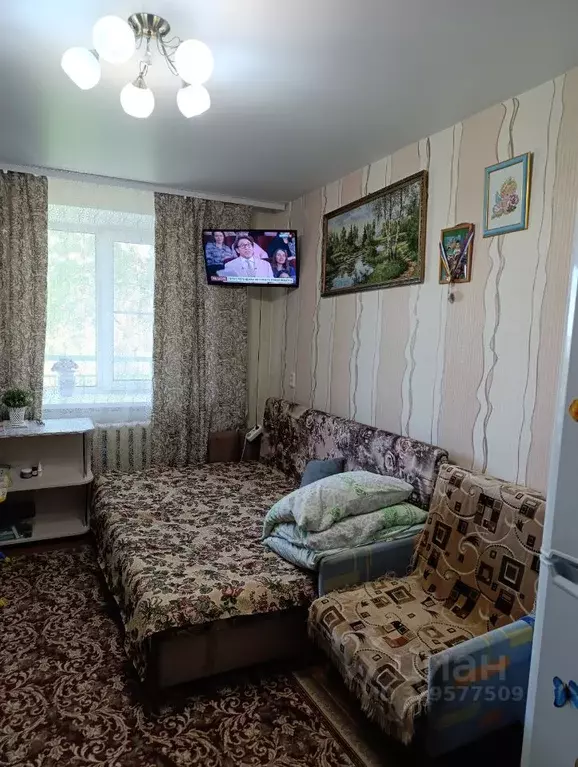 Комната Нижегородская область, Нижний Новгород ул. 40 лет Октября, 1А ... - Фото 1