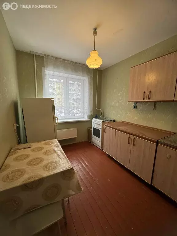 3-комнатная квартира: Курган, улица Карла Маркса, 86 (62.3 м) - Фото 1