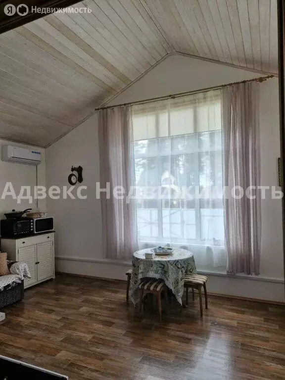 Дом в село Тюнево, Сибирская улица, 21 (100 м) - Фото 1