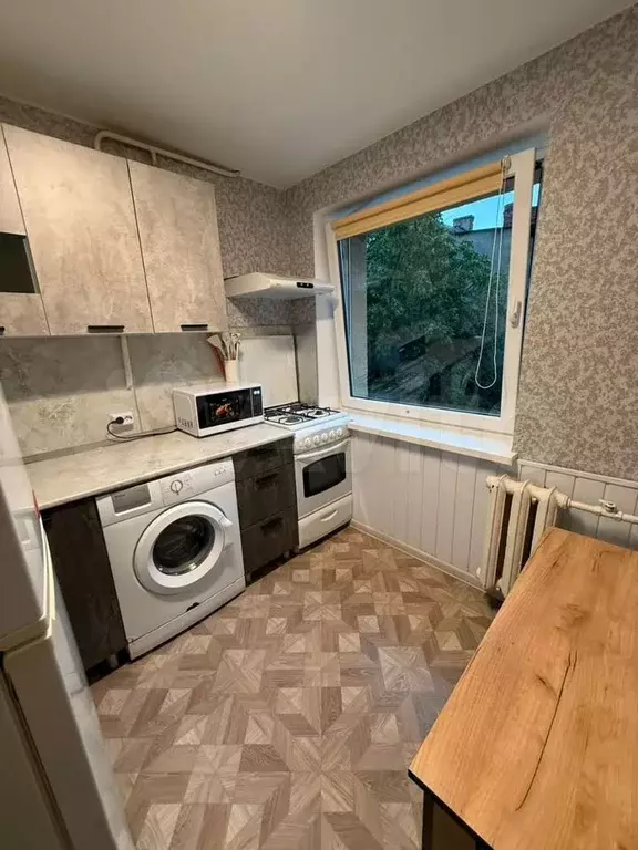 2-к. квартира, 42,5 м, 1/4 эт. - Фото 1