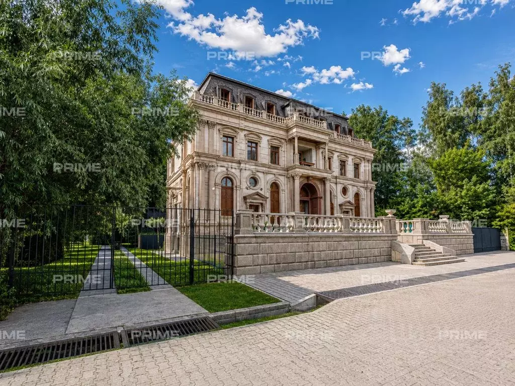 Коттедж в Московская область, Красногорск Береста тер., 208 (2800 м) - Фото 1