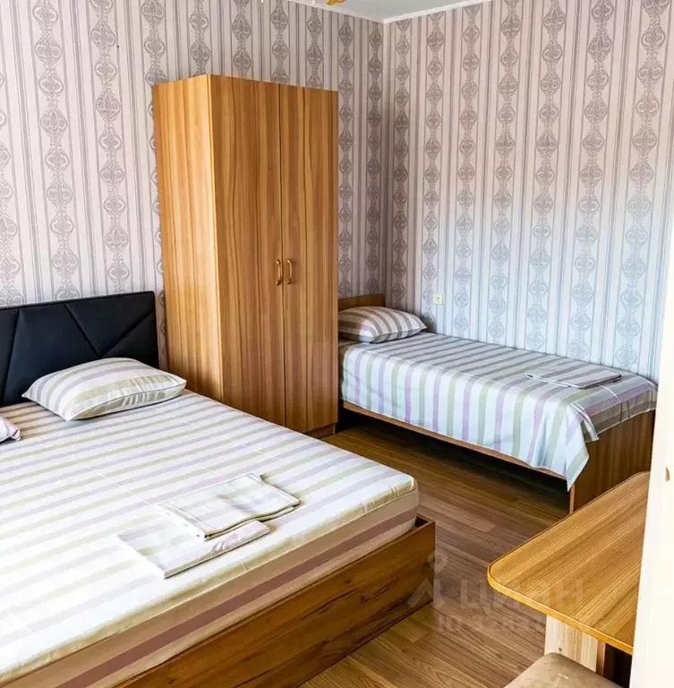 Комната Крым, Судак ул. Мастеров, 1 - Фото 1