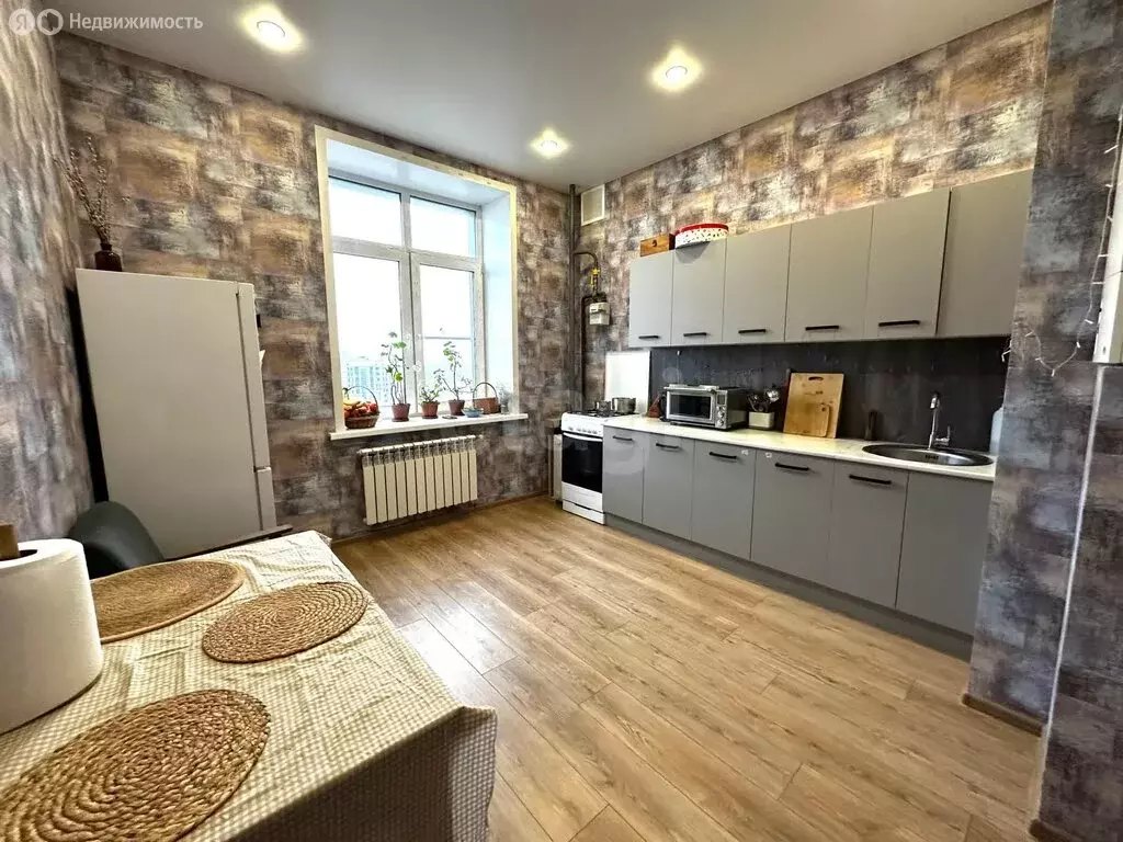 1-комнатная квартира: Тверь, улица Благоева, 21 (39.6 м) - Фото 1