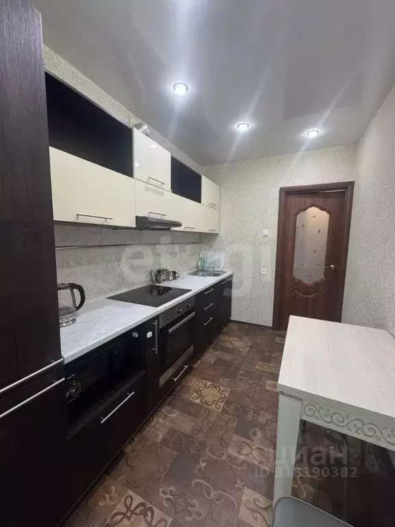 3-к кв. Амурская область, Свободный ул. Кручинина, 24 (67.5 м) - Фото 0