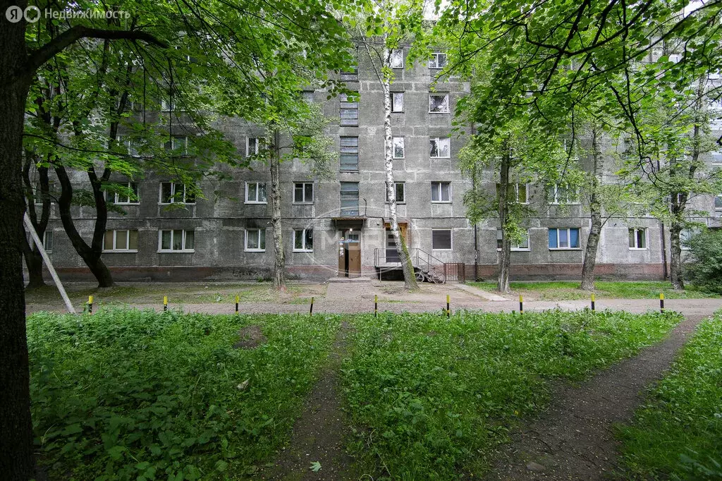 1к в 9-комнатной квартире (200 м) - Фото 1