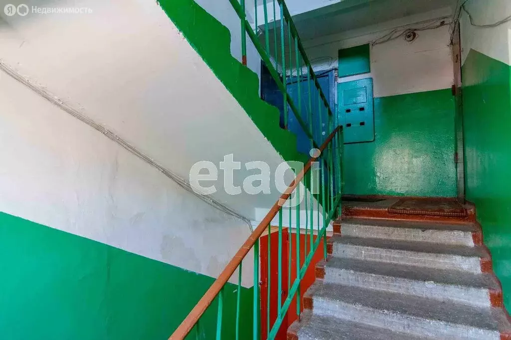 2-комнатная квартира: Комсомольск-на-Амуре, проспект Победы, 28 (44.2 ... - Фото 2