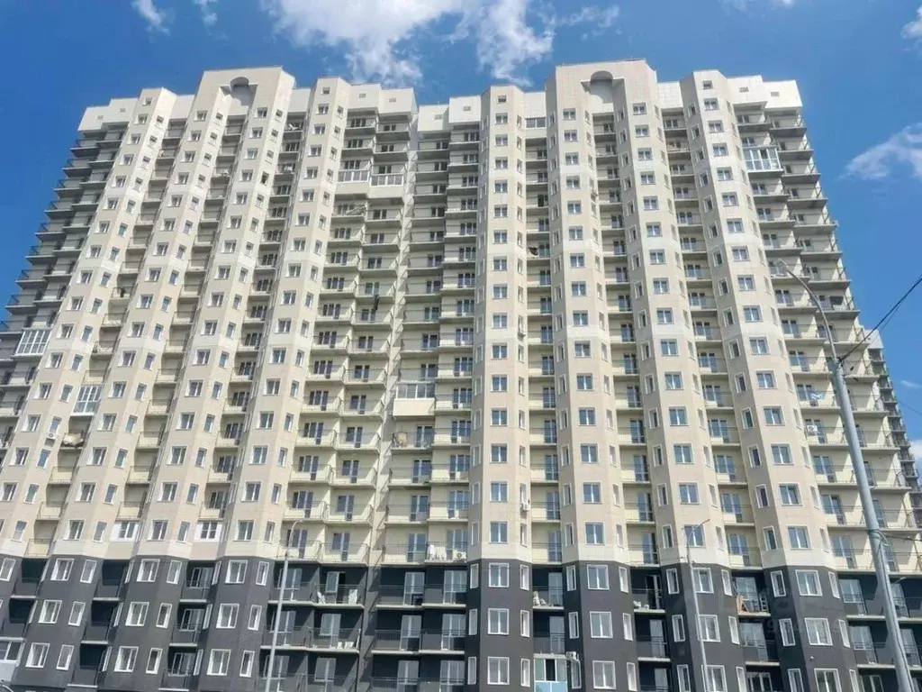 2-к кв. Хабаровский край, Хабаровск ул. Салтыкова-Щедрина, 1/1Б (54.0 ... - Фото 0