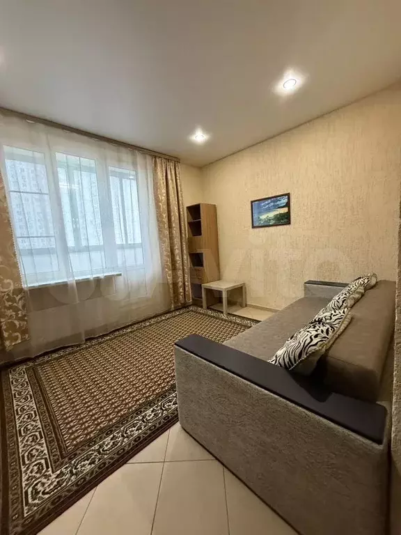 1-к. квартира, 31 м, 4/19 эт. - Фото 1