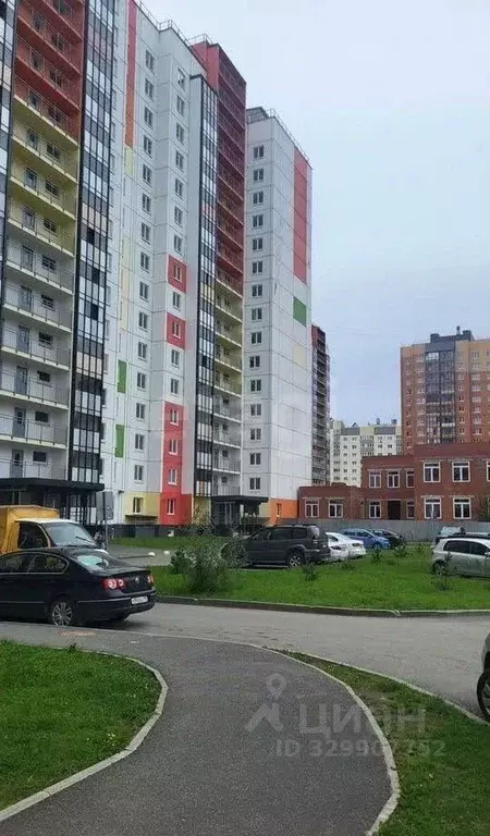 3-к кв. Ленинградская область, Всеволожск ул. Севастопольская, 1 (90.0 ... - Фото 1