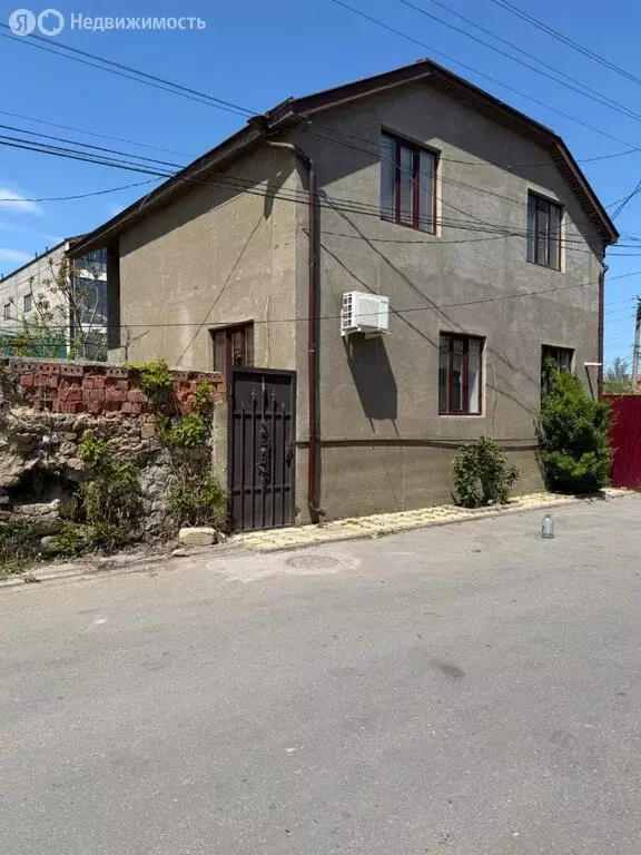 Дом в Махачкала, 2-й проезд Лермонтова (138 м) - Фото 1