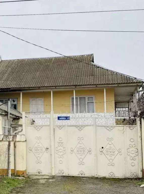 Дом в Дагестан, Хасавюрт Линейная ул., 48 (180 м) - Фото 0