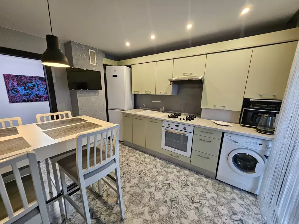 Продаётся 2-к квартира, 62.8 м - Фото 0