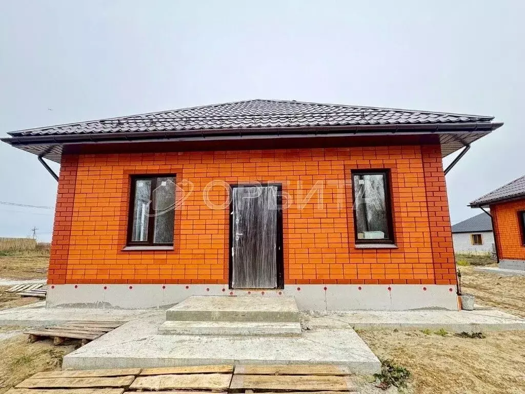 Дом в Тюменская область, Тюменский муниципальный округ, с. Перевалово ... - Фото 1