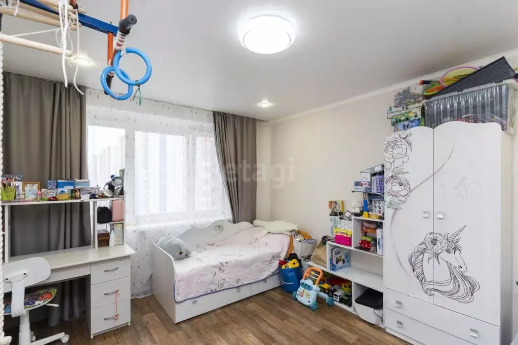 2-к кв. Тюменская область, Тюмень ул. Федюнинского, 54к1 (67.8 м) - Фото 1