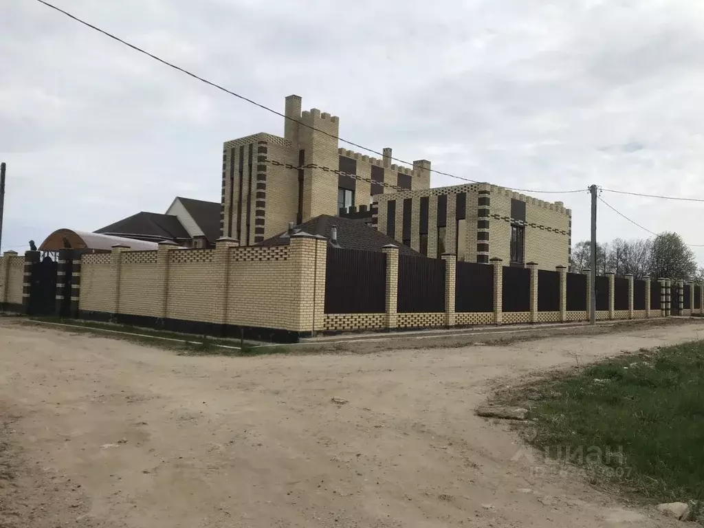 Дом в Ярославская область, Ярославский муниципальный округ, с. ... - Фото 1