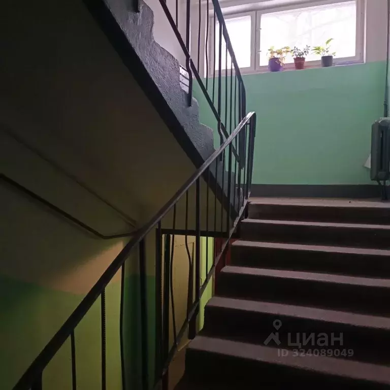 2-к кв. Ленинградская область, Гатчина Инженерный пер., 1 (43.9 м) - Фото 2