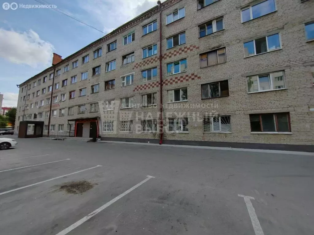 Квартира-студия: Тюмень, улица Энергетиков, 47 (13 м) - Фото 0