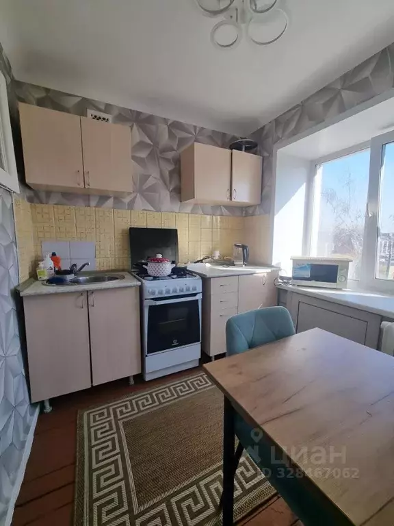 2-к кв. Томская область, Томск Комсомольский просп., 69 (47.0 м) - Фото 2