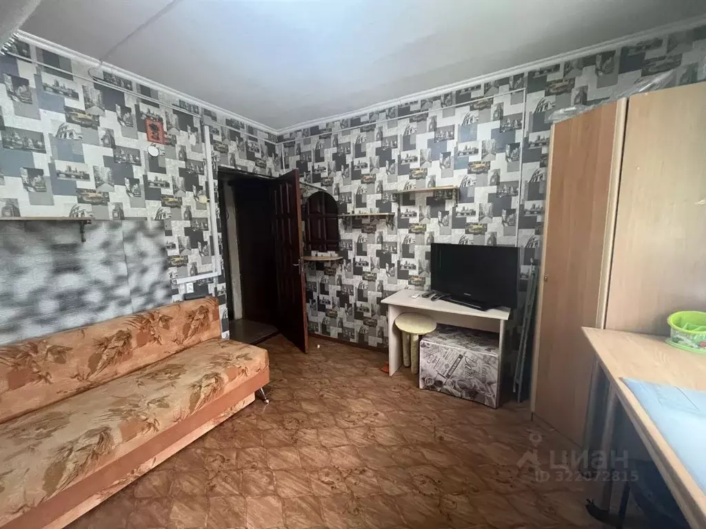 Комната Свердловская область, Екатеринбург ул. Ключевская, 18 (11.7 м) - Фото 1