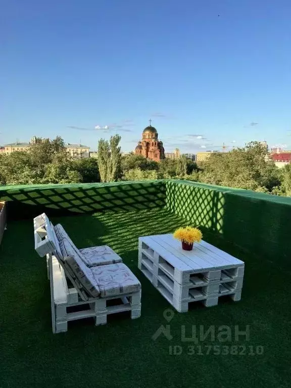 1-к кв. Волгоградская область, Волгоград ул. В.И. Ленина, 25 (40.0 м) - Фото 0