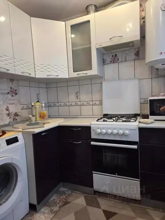 Комната Калининградская область, Калининград Красная ул., 136 (18.7 м) - Фото 1