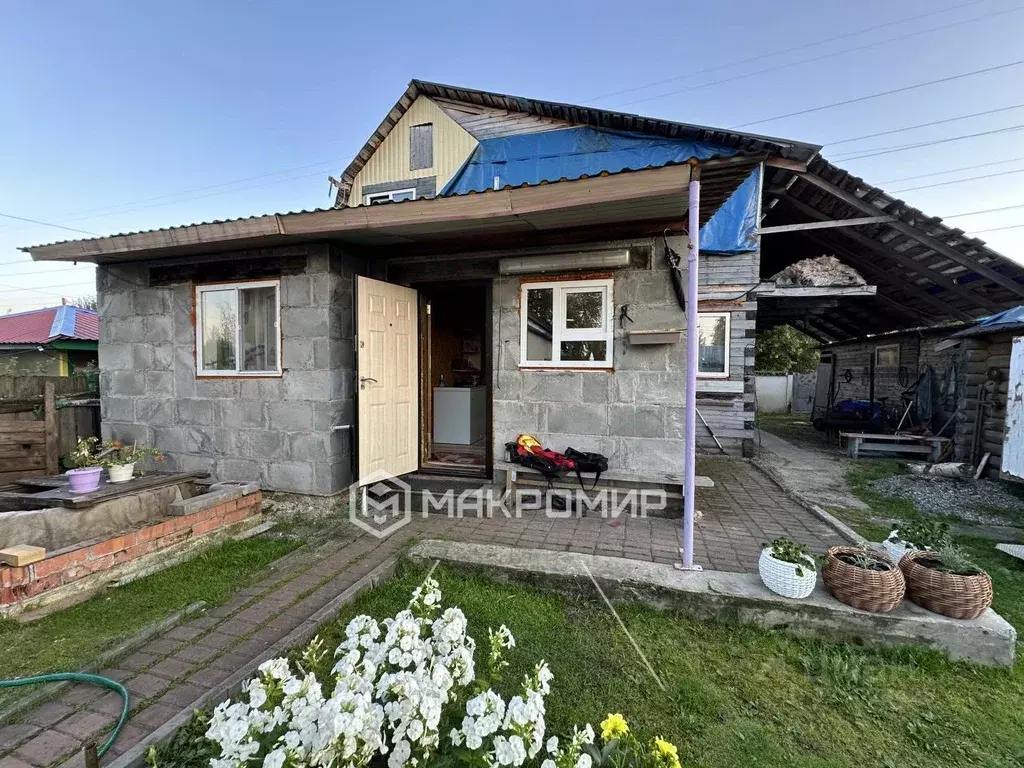 Дом в Ханты-Мансийский АО, Сургут Здоровье ДПК, ул. Клюквенная (100 м) - Фото 2