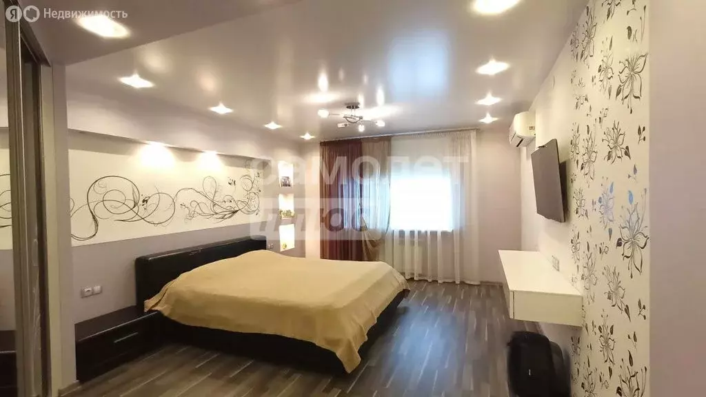 3-комнатная квартира: Ижевск, улица Героя России Ильфата Закирова, 24 ... - Фото 2