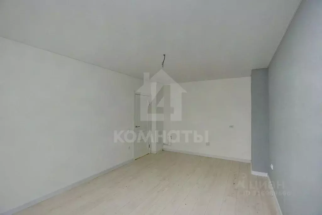 3-к кв. Воронежская область, с. Новая Усмань бул. Художников, 2Б (82.0 ... - Фото 1