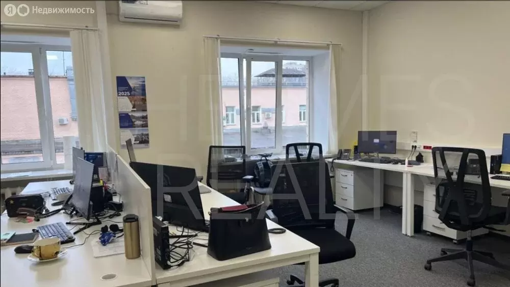 Торговая площадь (1359 м) - Фото 2