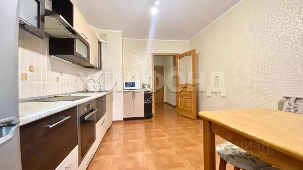 2-к кв. Воронежская область, Воронеж бул. Победы, 50Б (74.7 м) - Фото 1