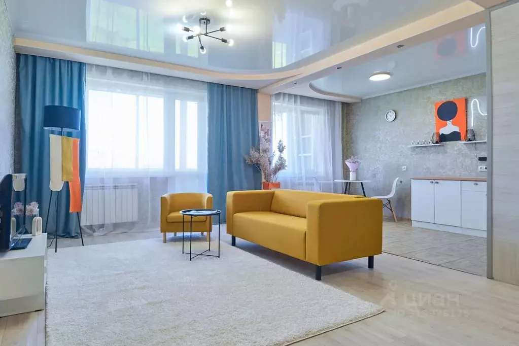 3-к кв. Томская область, Томск ул. Клюева, 26 (65.0 м) - Фото 0