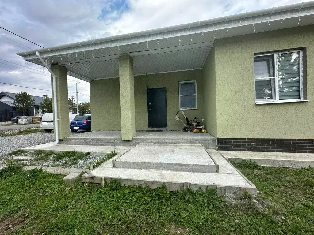 Дом в Свердловская область, Белоярский муниципальный округ, пос. ... - Фото 1