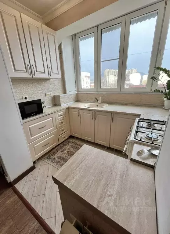 3-к кв. Ставропольский край, Пятигорск ул. Нежнова, 67К1 (67.0 м) - Фото 1
